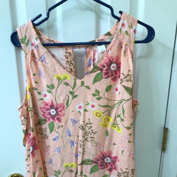 Tank top - Picture 1 of 3